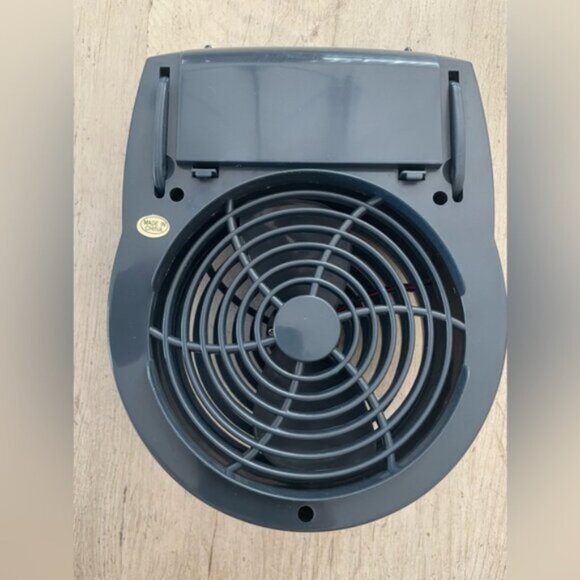 Pro Select Blue Quiet Battery Cool Pup Crate Fan - Picture 2 of 12